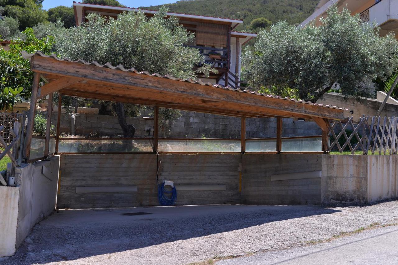 Small House Great View In Porto-Rafti Gulf Porto Rafti Exterior photo